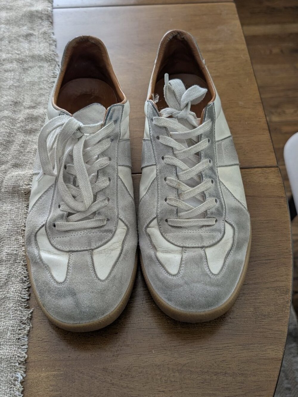 Beckett Simonon Morgen Trainers Size 10